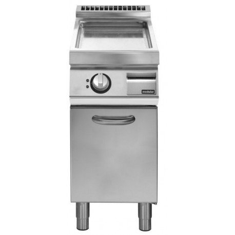 FRY TOP ELÉCTRICO PLANCHA LISA SOBRE BASE CON PUERTA        